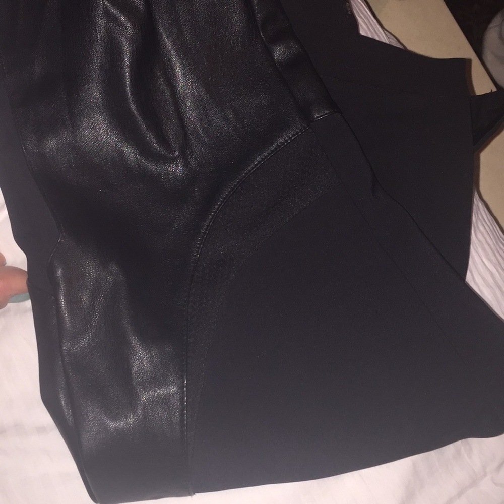 Slacks/leather/material/Size 4/5 - Picture 12 of 13